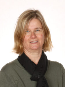 Tracey Elder